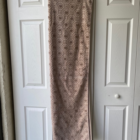 Bath 🛁 towel - Picture 2 of 4